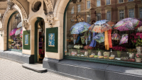 Rosemarie Schulz Concept Store in Heidelberg with colourful window display